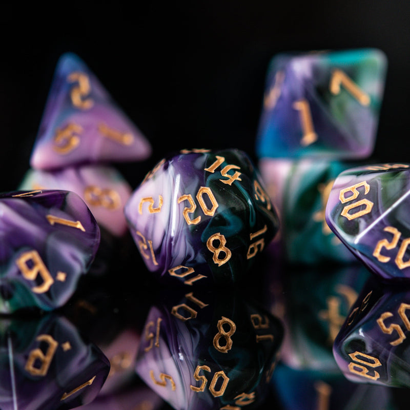 Load image into Gallery viewer, Rogue Class Acrylic Dice Set
