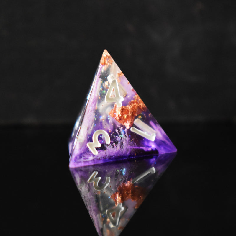 Load image into Gallery viewer, Crown of Madness Sharp-Edged Resin Dice Set
