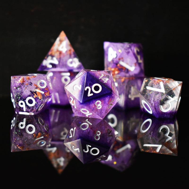 Load image into Gallery viewer, Crown of Madness Sharp-Edged Resin Dice Set
