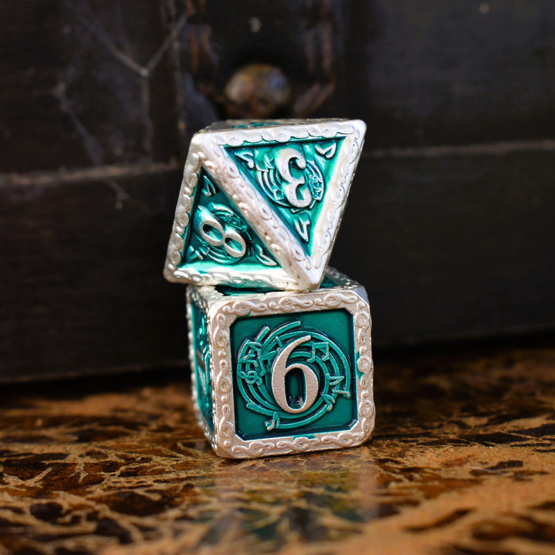 Load image into Gallery viewer, Ballad of the Bard Green and Silver Metal Dice Set
