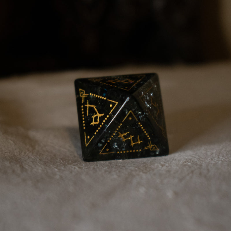 Load image into Gallery viewer, Wendigo Shattered Glass Dice Set
