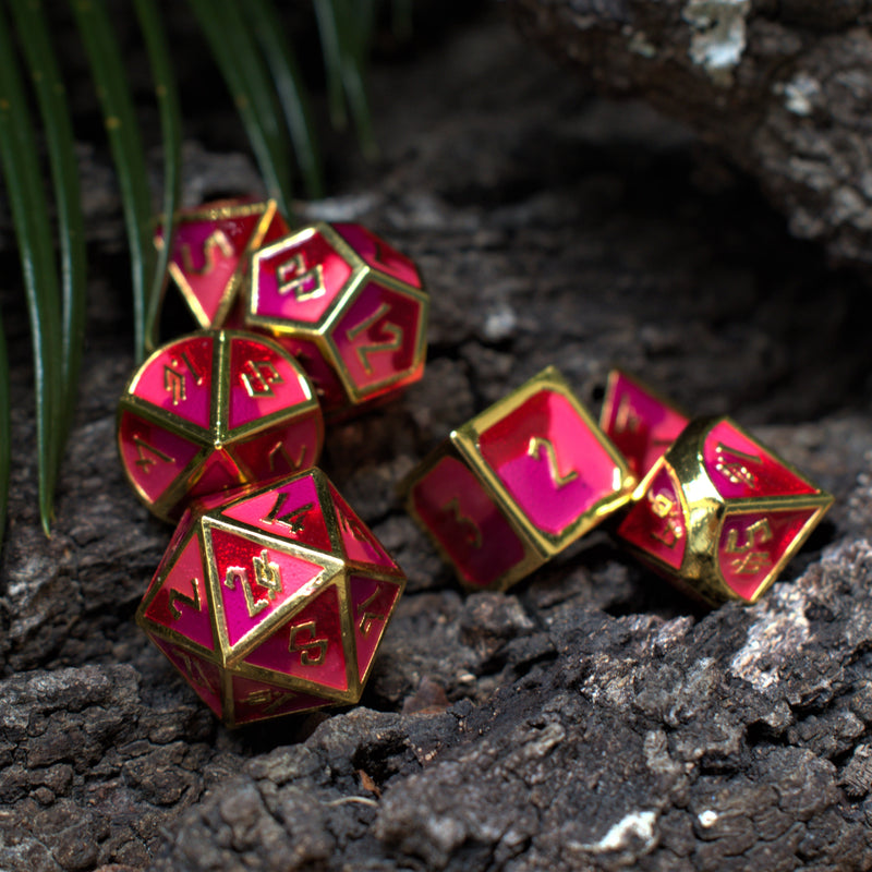 Load image into Gallery viewer, Strawberry Daiquiri Metal Dice Set

