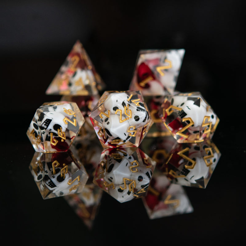 Load image into Gallery viewer, Bloody Corpse Sharp-Edged Resin Dice Set
