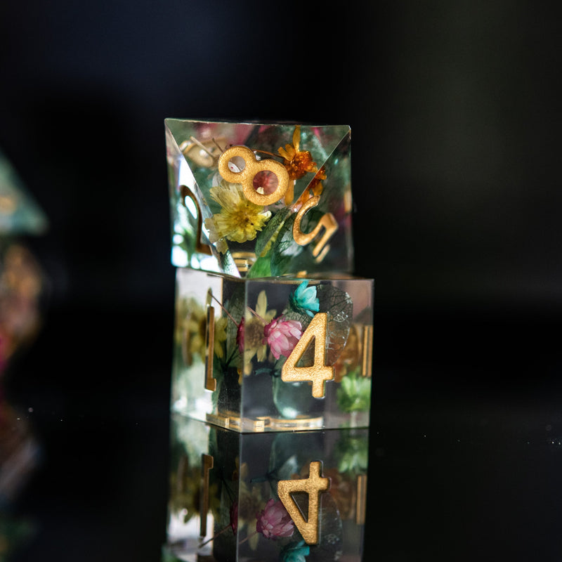 Load image into Gallery viewer, Botanical Gardens Sharp-Edged Resin Dice Set
