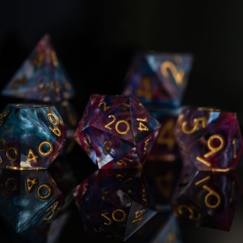 Load image into Gallery viewer, Plasma Gold Sharp-Edged Resin Dice Set
