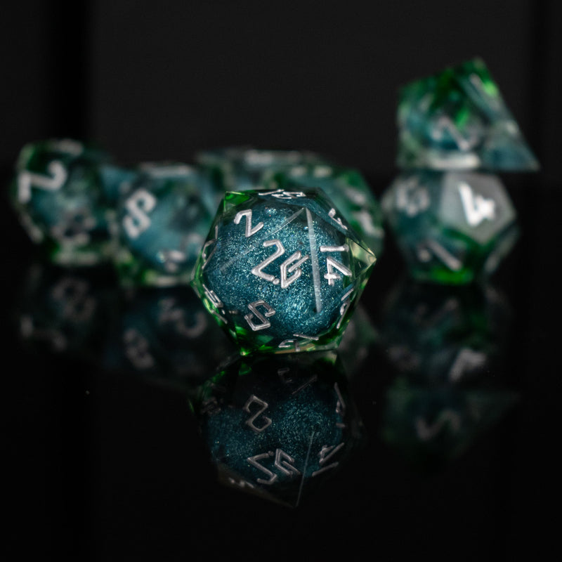 Load image into Gallery viewer, Sea Siren Liquid Core Dice Set
