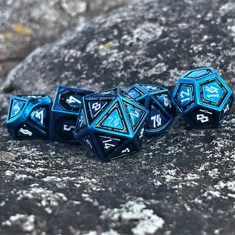 Load image into Gallery viewer, Cleric&#39;s Domain Black And Blue Metal Dice Set
