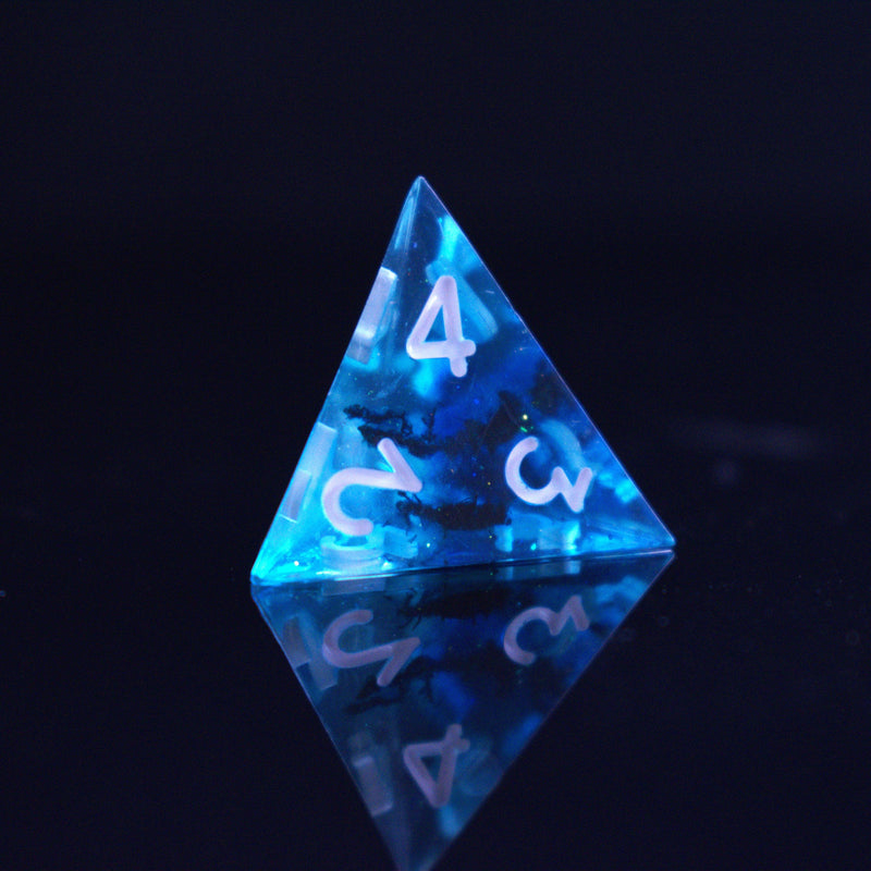 Load image into Gallery viewer, Pulse Wave Sharp-Edged Resin Dice Set
