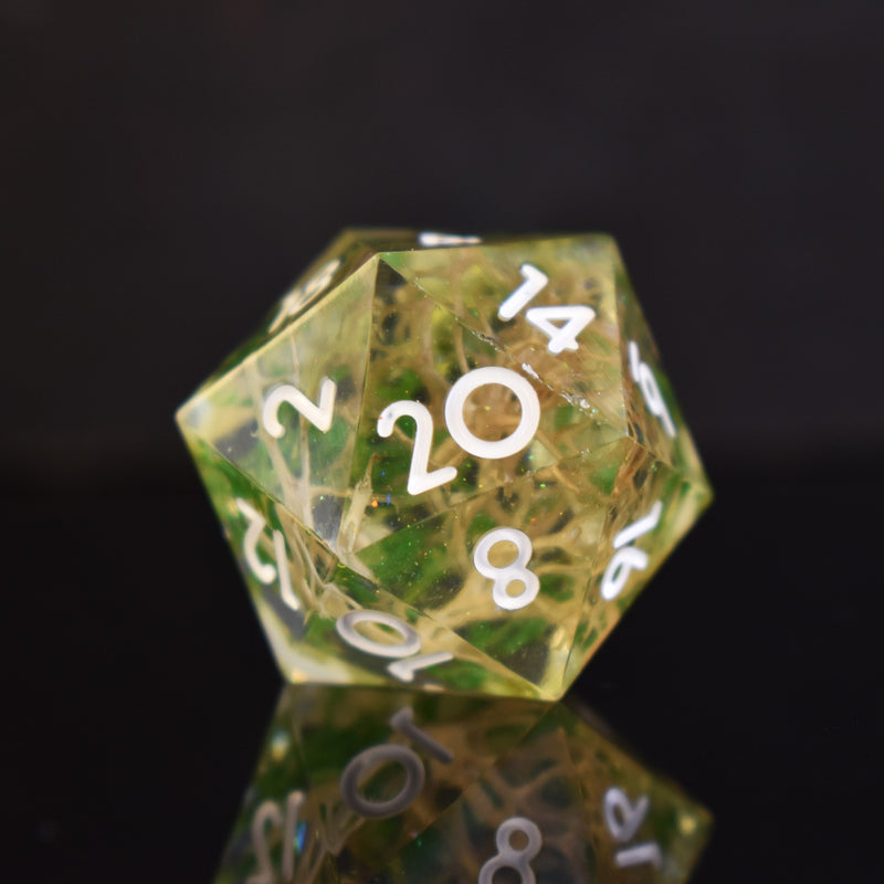 Load image into Gallery viewer, Thorn Whip Sharp-Edged Resin Dice Set
