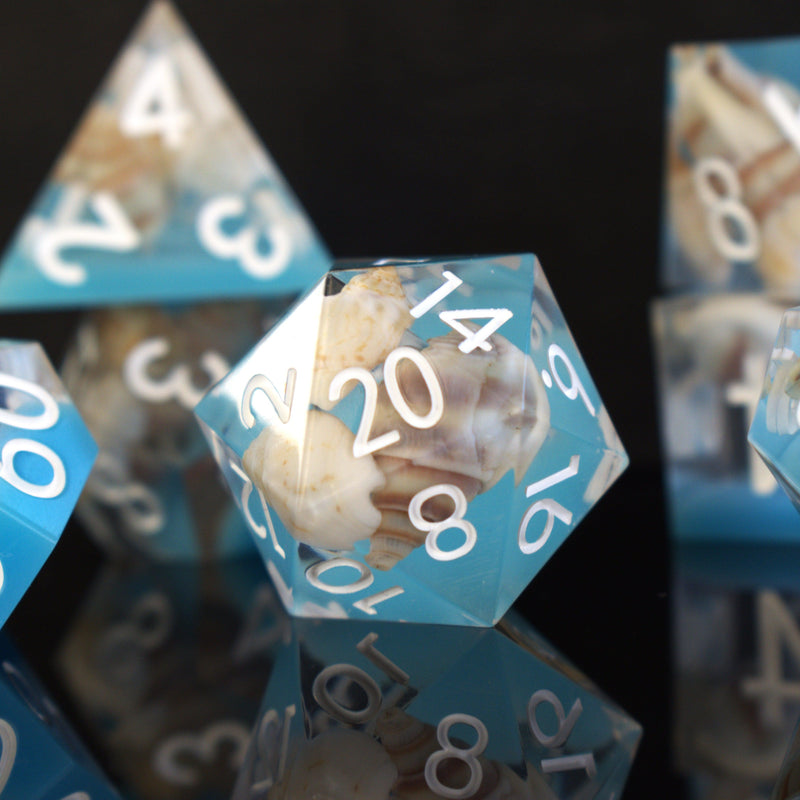 Load image into Gallery viewer, Tide Pool Sharp-Edged Resin Dice Set
