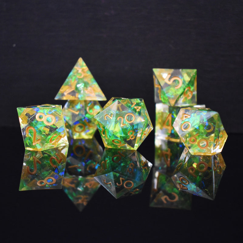 Load image into Gallery viewer, Acid Arrow Sharp-Edged Resin Dice Set
